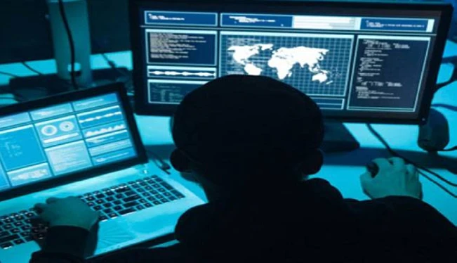 Confirman espionaje contra 35 periodistas y activistas en El Salvador
