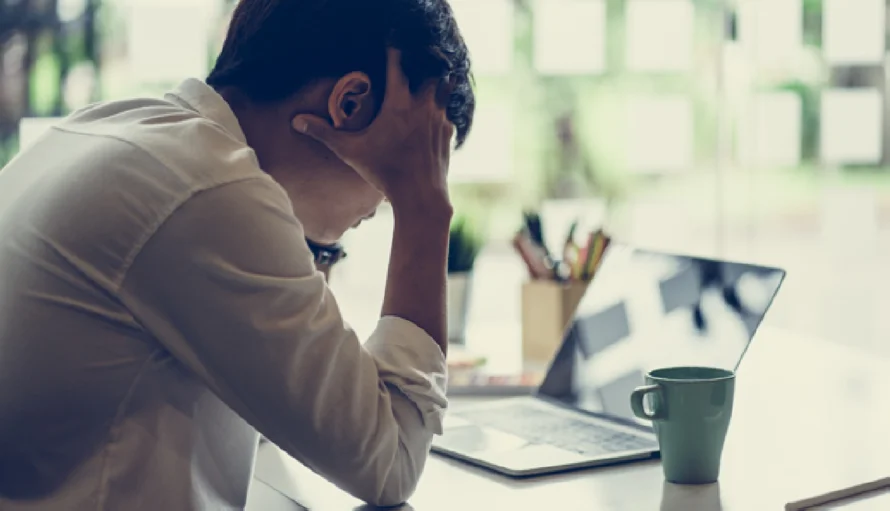 La OMS insta a proteger la salud de los empleados mientras teletrabajan
