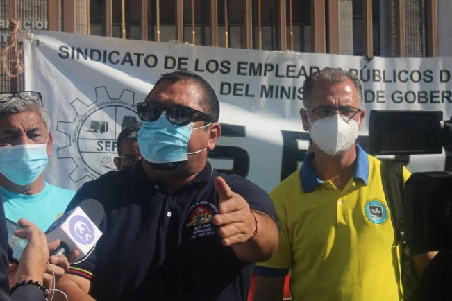 Trabajadores de Gobernación denuncian violaciones e ilegalidades en contratos laborales