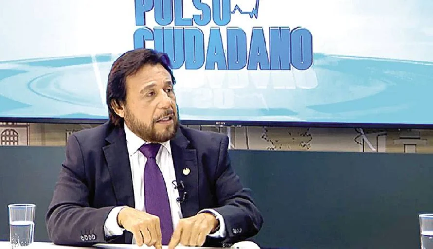Ulloa sobre Ucrania: pequeños países no deberían tomar partido