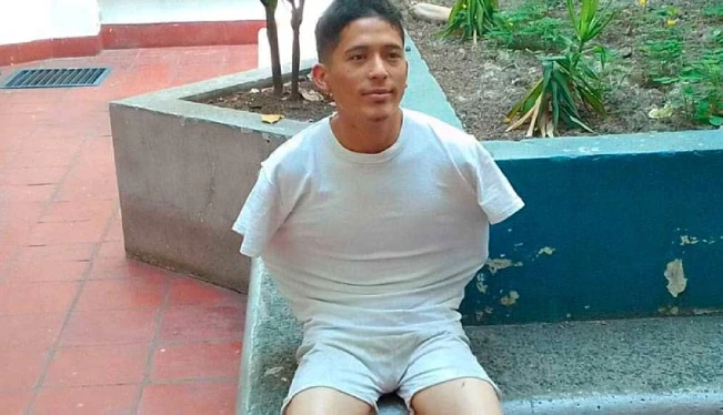 Procesado por doble asesinato en microbús de ruta 52 seguirá detenido