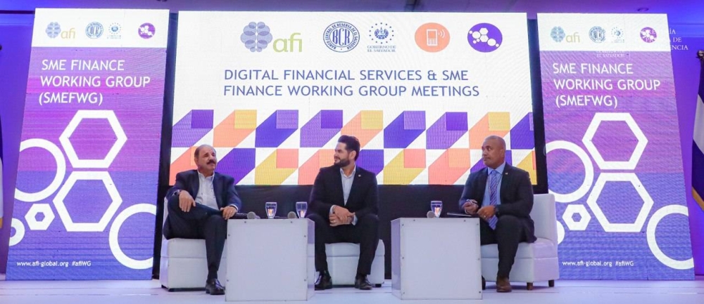BCR destaca adopción del bitcoin ante 44 autoridades financieras mundiales