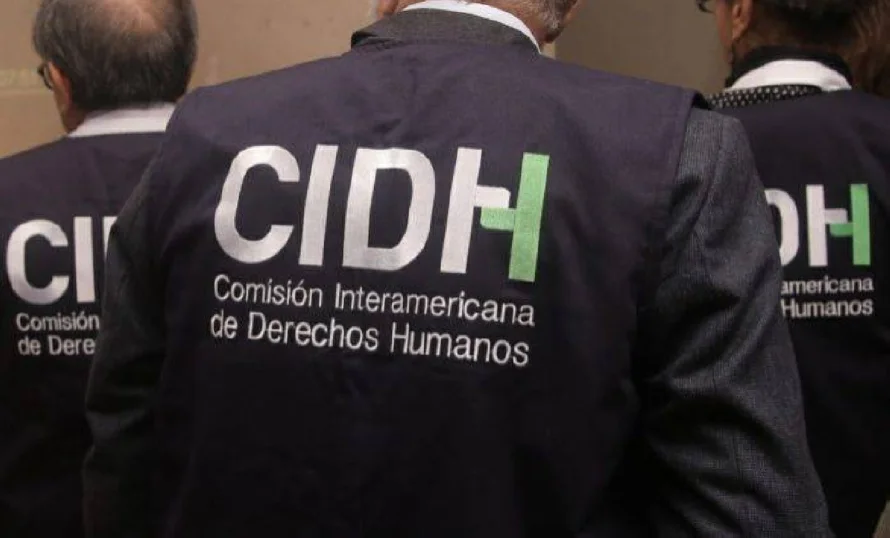 CIDH urge a El Salvador respetar derechos e investigar muertes bajo custodia estatal