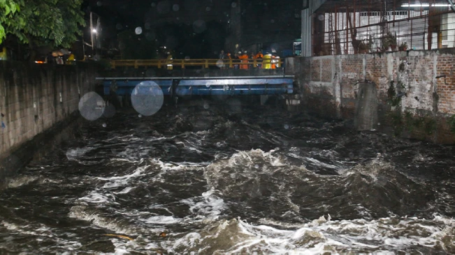 Intensas lluvias dejan 107 albergados y más de 100 viviendas dañadas