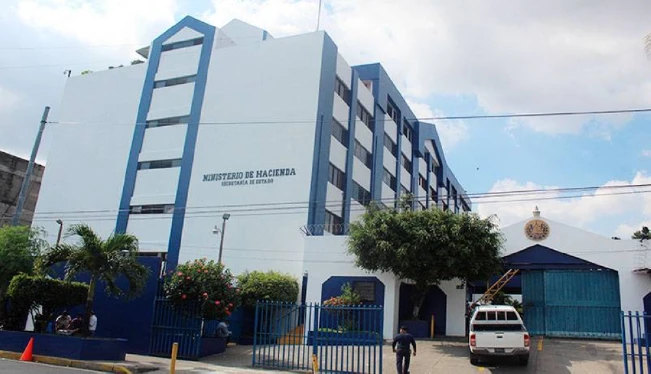 Hacienda debe pagar más de $1,680 millones en próximos seis meses