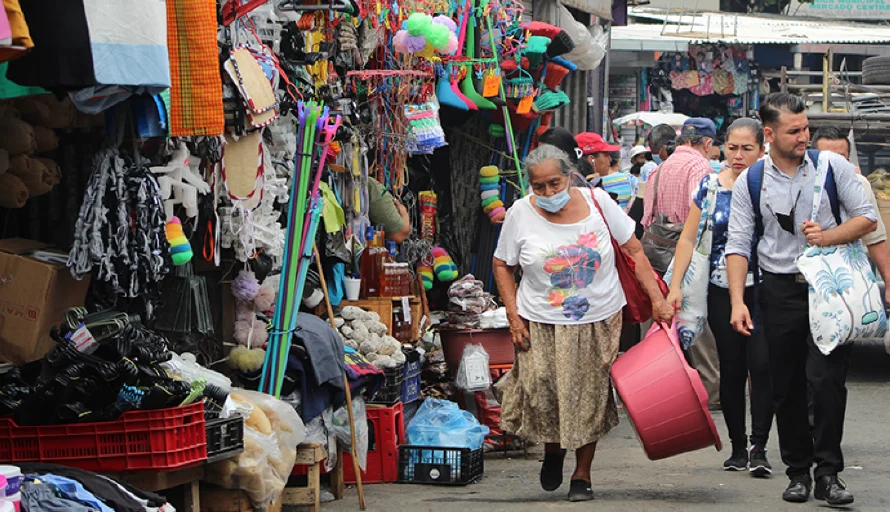Estos son los siete riesgos para la economía mundial, según el FMI