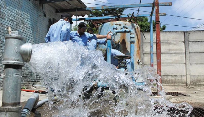 Juntas de agua en incertidumbre por cobro del uso de agua