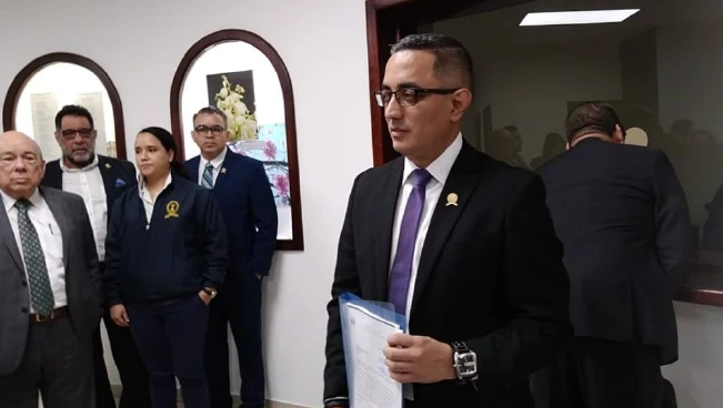 Apolonio Tobar busca reelección como procurador de Derechos Humanos