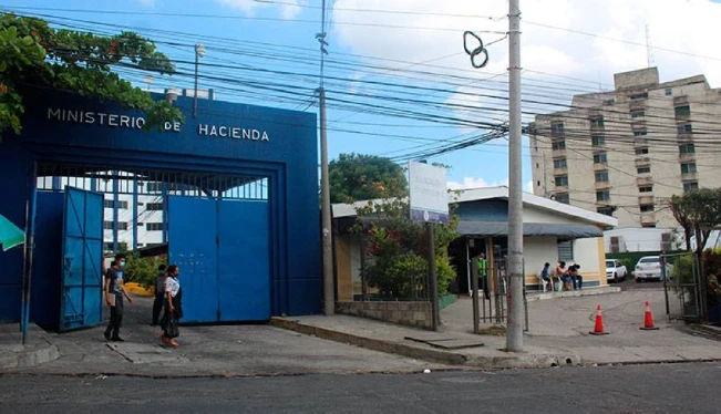 Nueva ley da amplia facultad a Hacienda para comprar deuda
