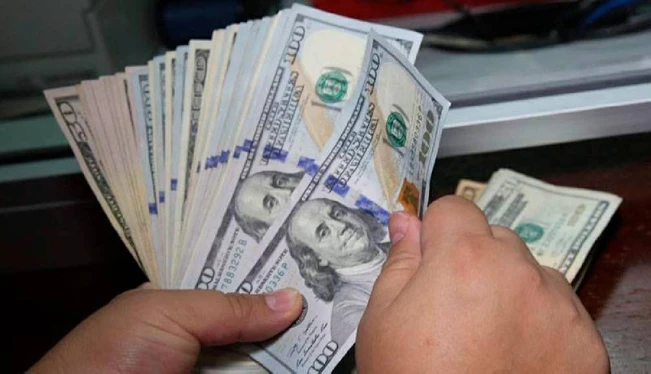 Salvadoreños en el exterior enviaron $4,415.7 millones a sus familias a julio pasado