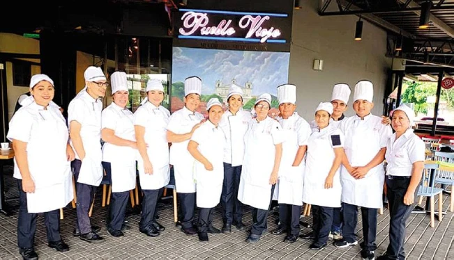 Pueblo Viejo abre sus puertas con nuevo local en Santa Tecla