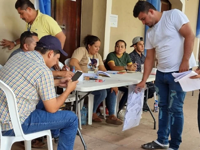Gana el "No" en consulta popular sobre mina Cerro Blanco que afectaría El Salvador