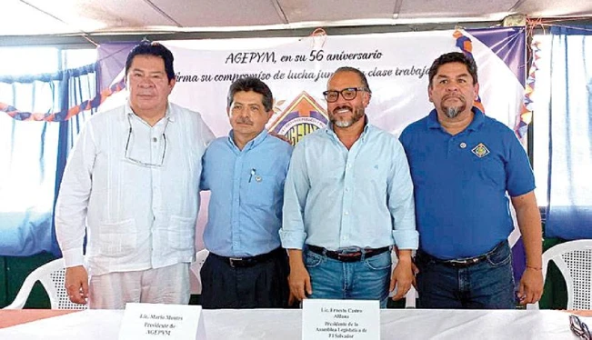 Sindicalistas serán llamados a afinar reforma de pensiones promete Castro