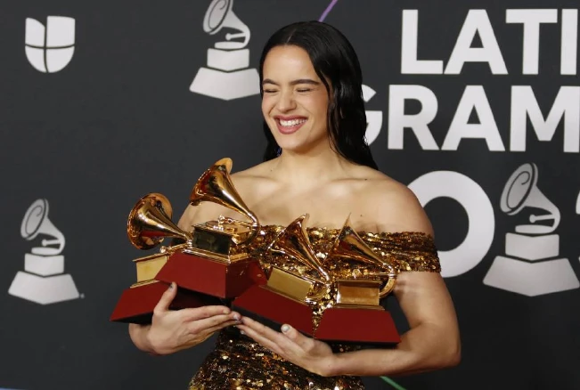 "No me lo esperaba", Rosalía conquista con su "Motomami" el mayor Grammy Latino