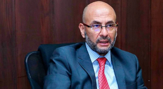 Renuncia irrevocable de magistrado de la CSJ ante Asamblea Legislativa