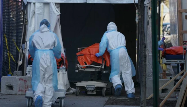 EEUU en alerta por reportes de 3,000 muertes semanales por incremento de casos de covid