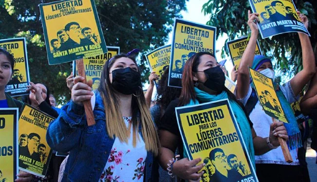 Un testigo declara contra exguerrilleros y defensa cuestiona que es “de referencia”