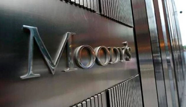 Moody’s mantiene la calificación de El Salvador, pero mejora la perspectiva tras pago de bonos