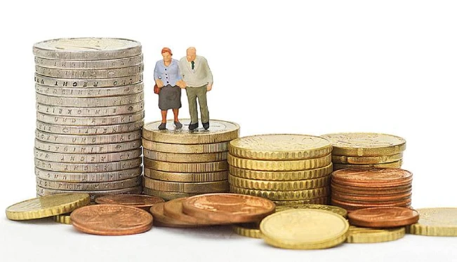 335 exempleados públicos jubilados reciben pensión mayor a $2,000