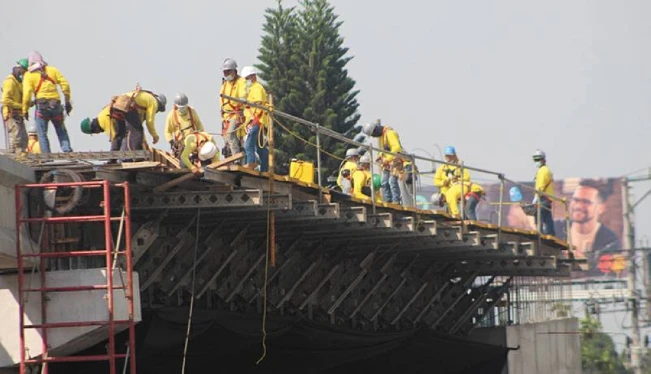 La construcción y servicios sostienen la economía salvadoreña