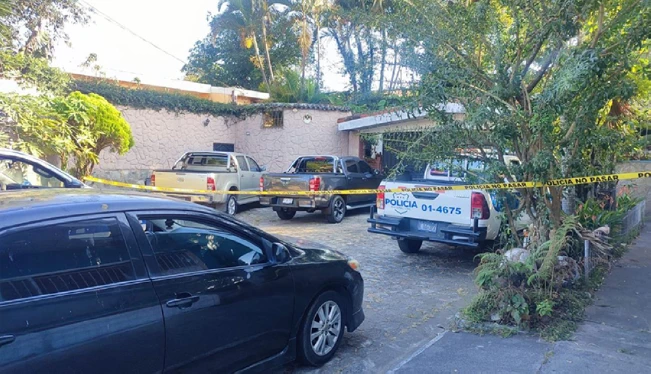 Encuentran muertos a exalcalde de La Libertad y a su esposa en residencia de Vía del Mar