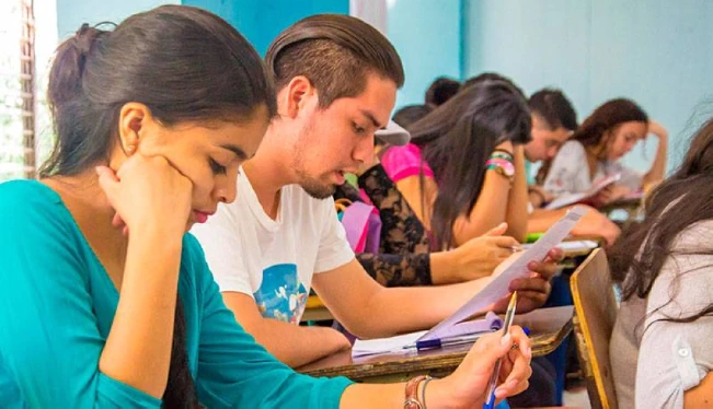 Cerca de 12 mil jóvenes ingresaron a la UES este año