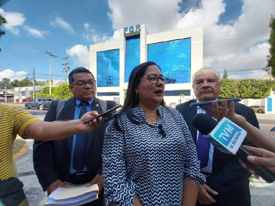 Piden a la Fiscalía investigar posible fraude con la implementación de la Chivo Wallet