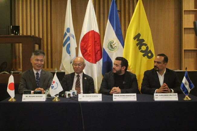 MOPT y Jica darán asesorías para rehabilitar la carretera Litoral