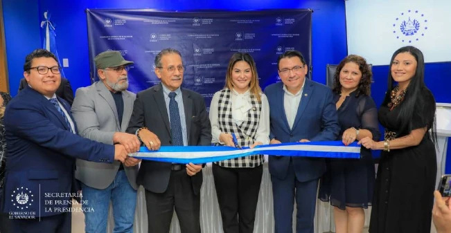 Inauguran quiosco digital de atención en Consulado General de Texas