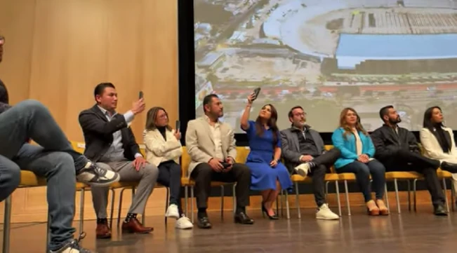 Diputados de Nuevas Ideas viajan a Houston para reunirse con salvadoreños