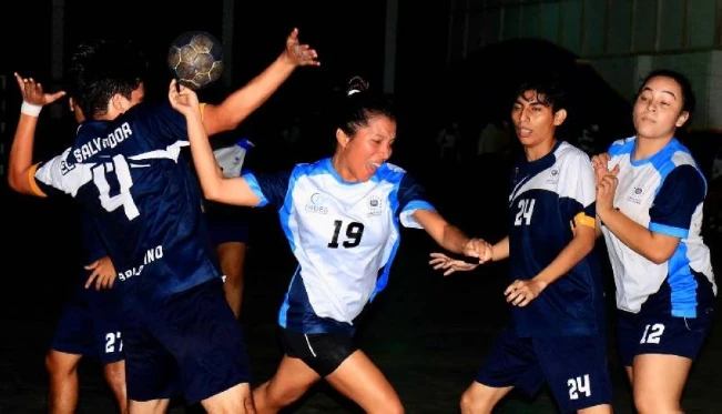 Balonmano busca el repechaje a los Panamericanos en los Juegos de San Salvador