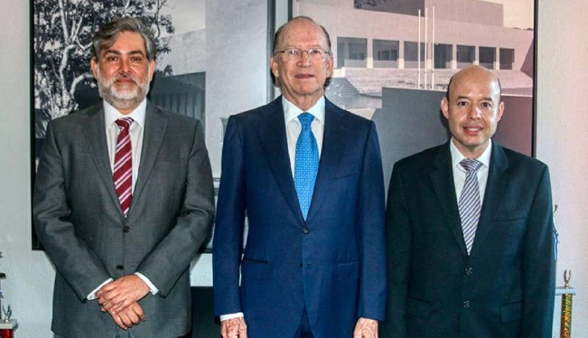 ESEN lanza nueva carrera en ingeniería de software y negocios digitales
