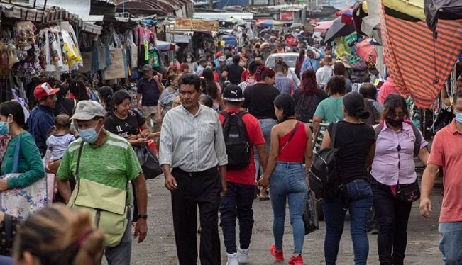 Mitad de la población está de acuerdo con reducción de municipios
