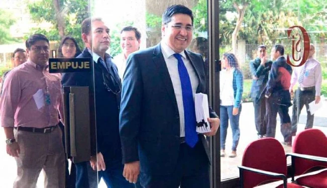 Condenan a exdiputado Douglas Avilés por enriquecimiento ilícito de $322,000
