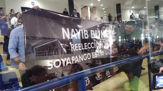 Las consignas de reelección de Bukele en su discurso de cuarto año de gobierno