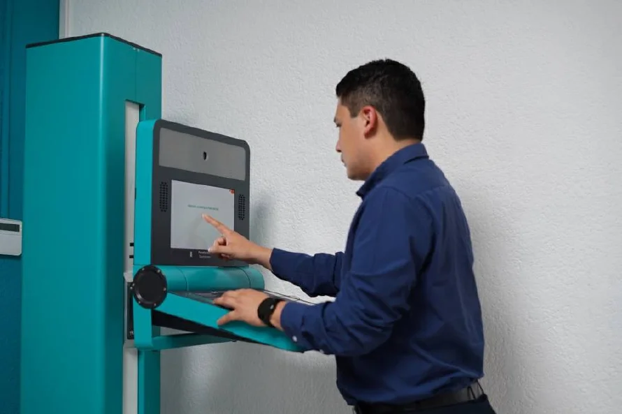 Salvadoreños podrán obtener su DUI en quiosco automático