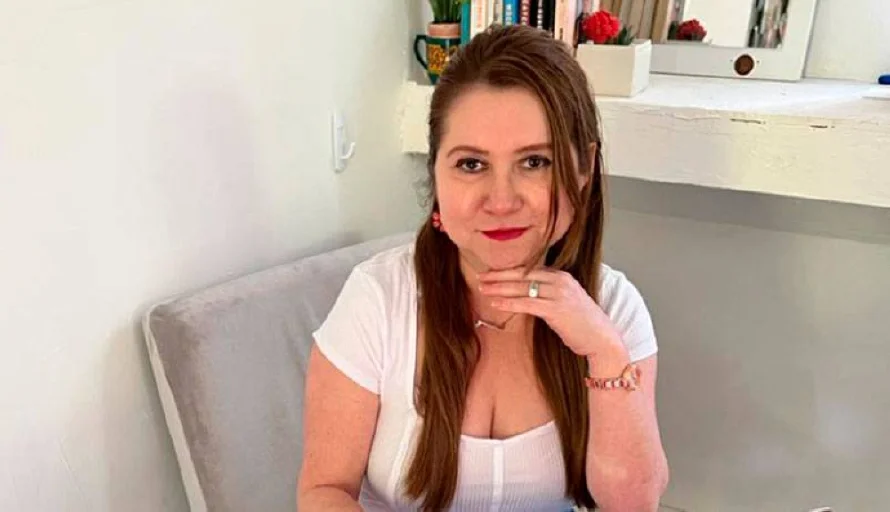 La salvadoreña Yurina Melara presentará su novela “Todo personal, la masacre de La Sagrada Familia”