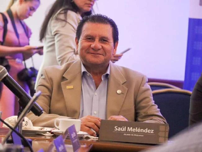 Renuncia alcalde de Mejicanos y concejo la aprueba: concejal Simón Paz