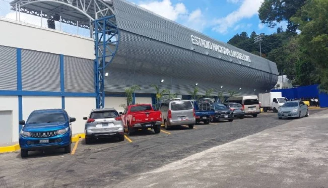 Presentan obras finalizadas de estadio Las Delicias, sede del fútbol en San Salvador 2023