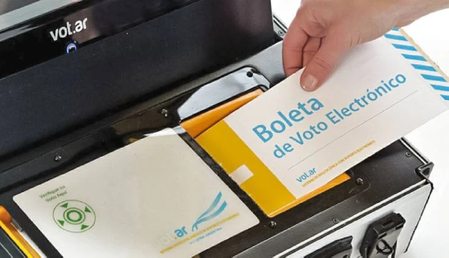 TSE aprueba contratación de española Indra para voto electrónico en 2024