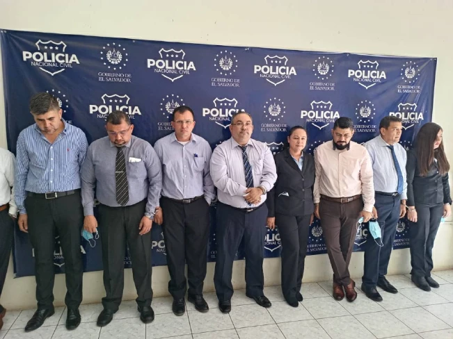 Capturan a nueve empleados de la Corte de Cuentas por omitir información en auditorías de alcaldías
