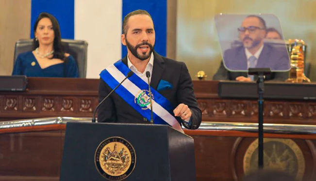 Bukele renunciará en diciembre para ser candidato presidencial según Guevara