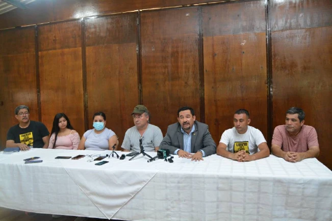 Piden que Fiscalía retire acusación contra exguerrilleros de Santa Marta tras seis meses de detención
