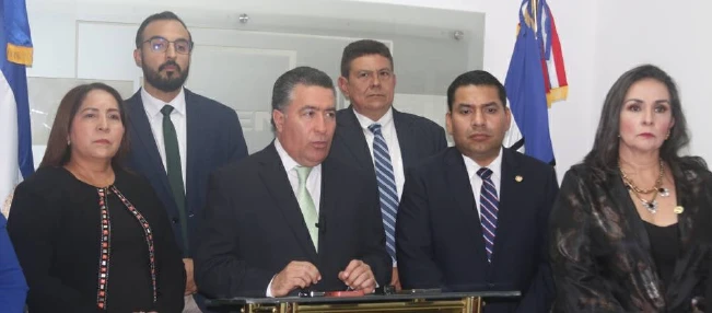 Estos diputados de Arena buscan la reelección y estos desistieron de ir a la contienda en 2024