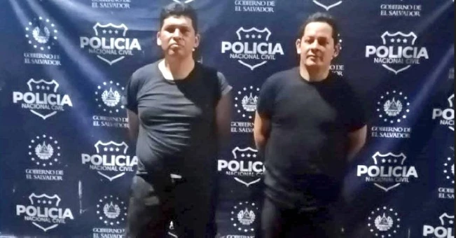 Capturan a cuatro agentes de la PNC por retener a personas y extorsionar a familiares