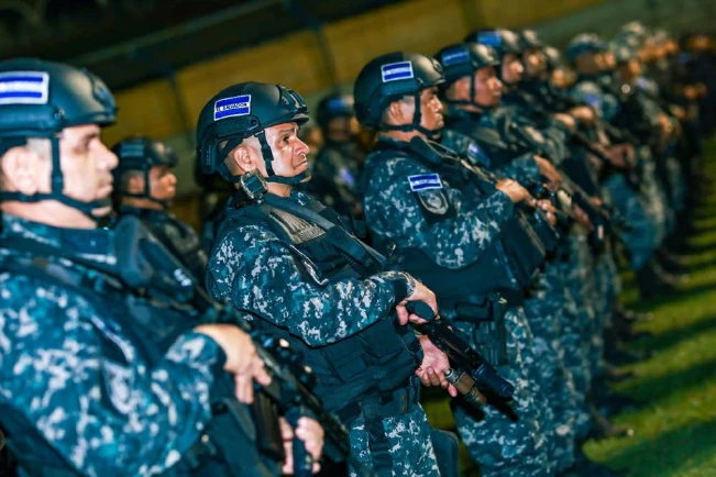 Gobierno ha detenido a 56 presuntos pandilleros en el cerco militar de Cabañas