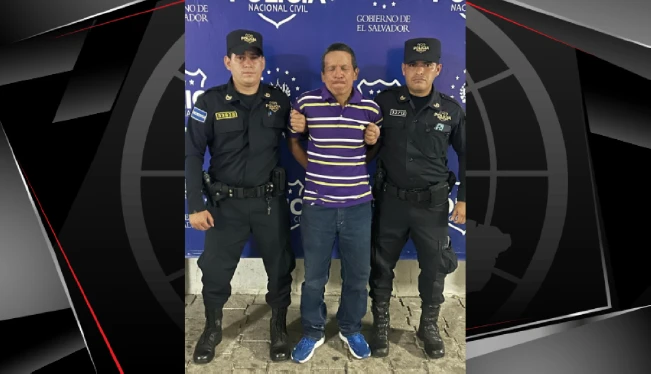 Capturan a hombre acusado de doble homicidio en plaza Zurita, San Salvador