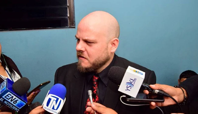 Alejandro Muyshondt sigue sin ser acusado tras 15 días de captura