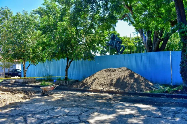Alcaldía de San Salvador anuncia que empezarán a remodelar el parque Simón Bolívar
