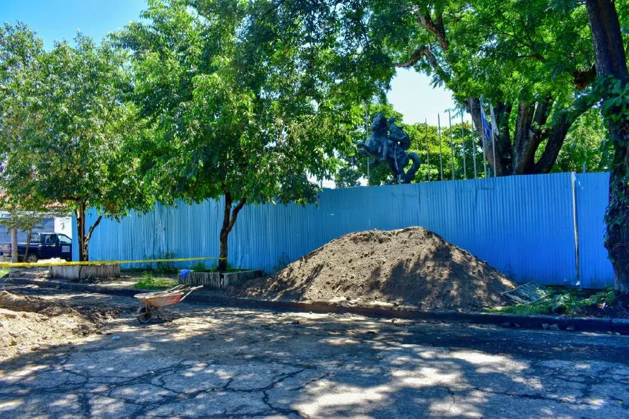 Alcaldía de San Salvador anuncia que empezarán a remodelar el parque Simón Bolívar